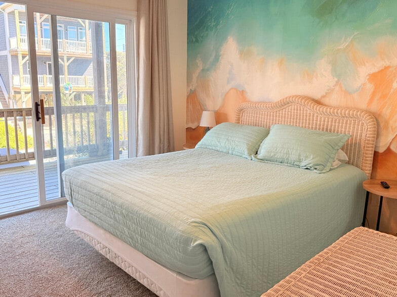 Primary Photo - 105 Fairytale Ln