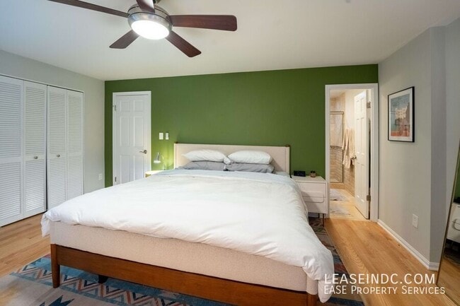 Building Photo - 1325 13th St NW