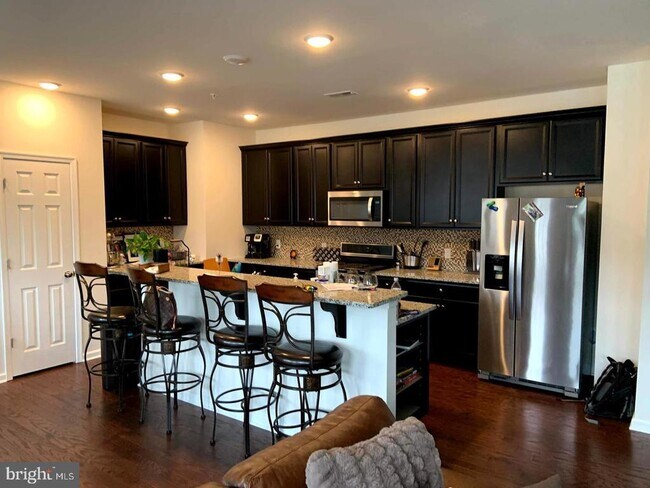 Building Photo - 311 Stafford Ct