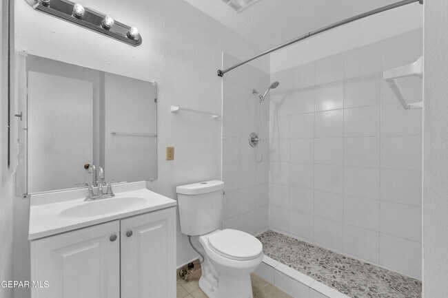 Building Photo - 1529 Babe Hiskey Ln