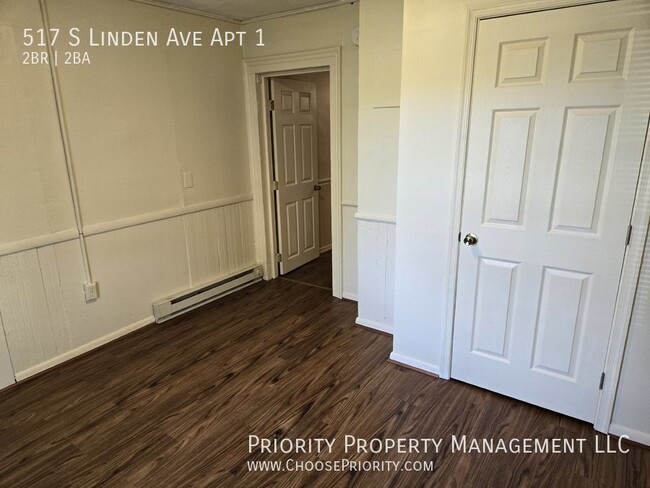 Building Photo - 517 S Linden Ave