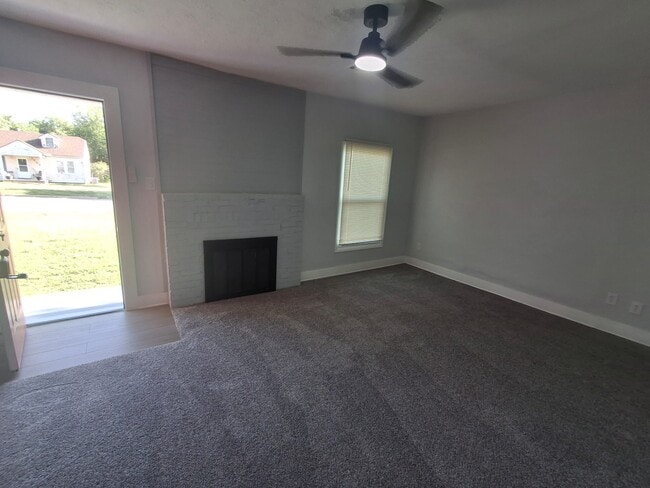 Building Photo - 1504 NW Arlington Ave