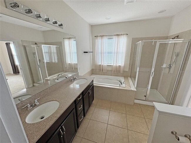 Building Photo - 2527 Tanner Terrace