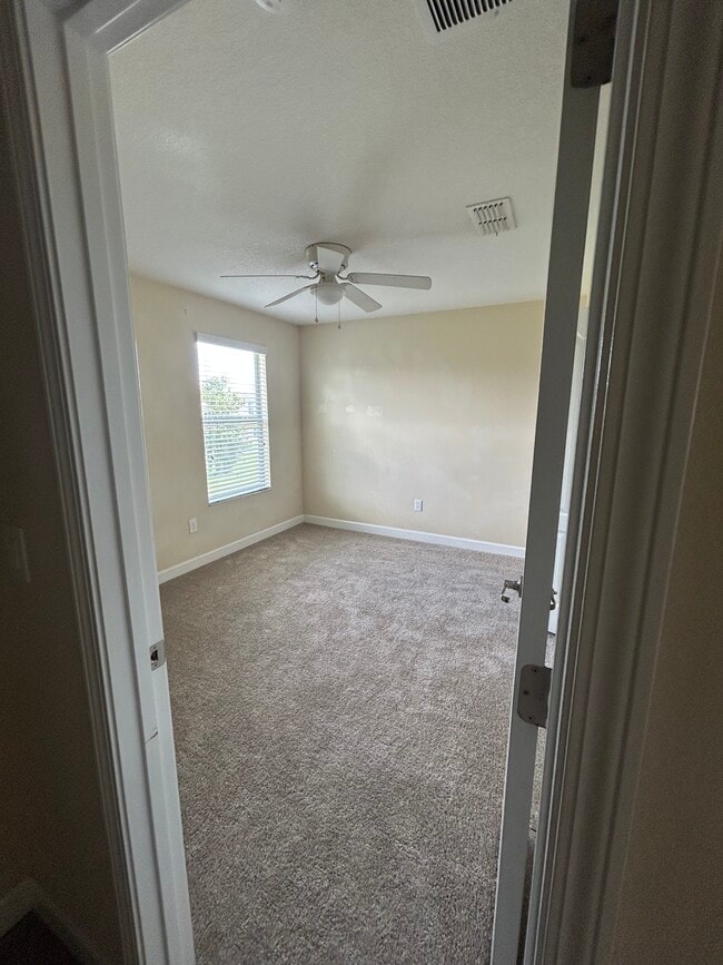 Building Photo - 15147 Driftwood Bend St
