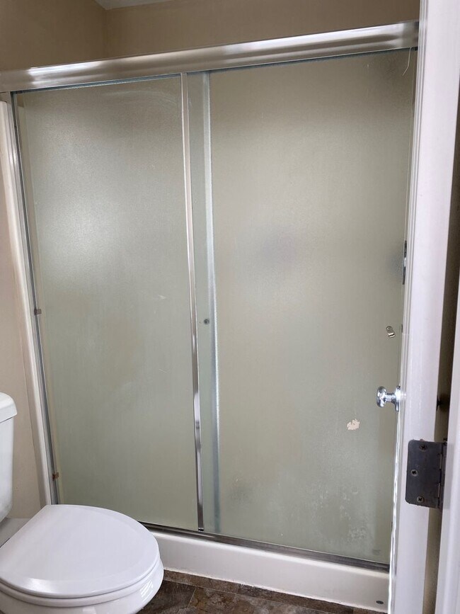 Building Photo - 64th Way House