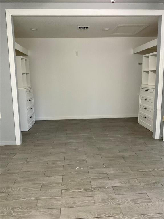 Building Photo - 132 Golf Aire Blvd