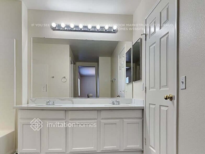 Building Photo - 4153 Admiration Ct