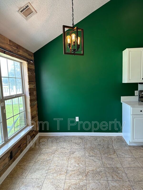 Building Photo - 190 Salt Landing Cir