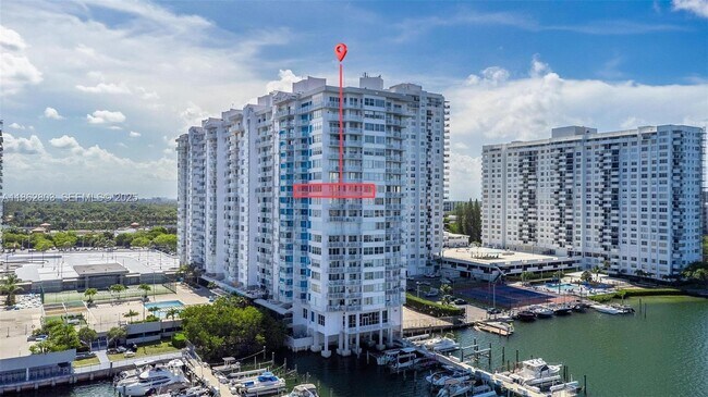 Building Photo - 18081 Biscayne Blvd