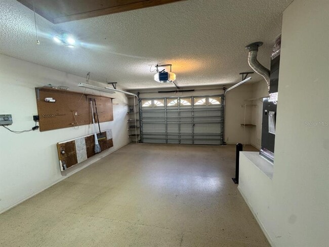 Building Photo - 16879 SE 94th Sunnybrook Cir