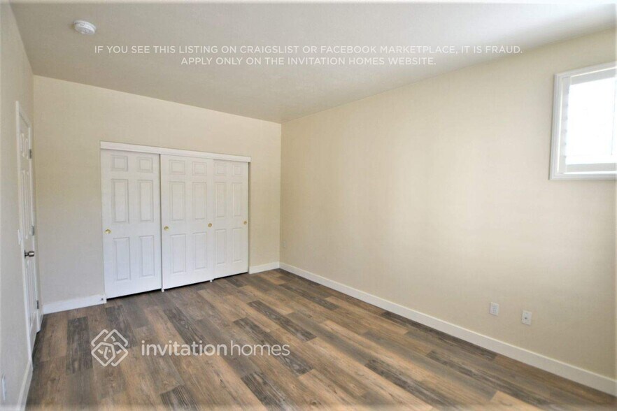Building Photo - 10100 Crest Brook Pl