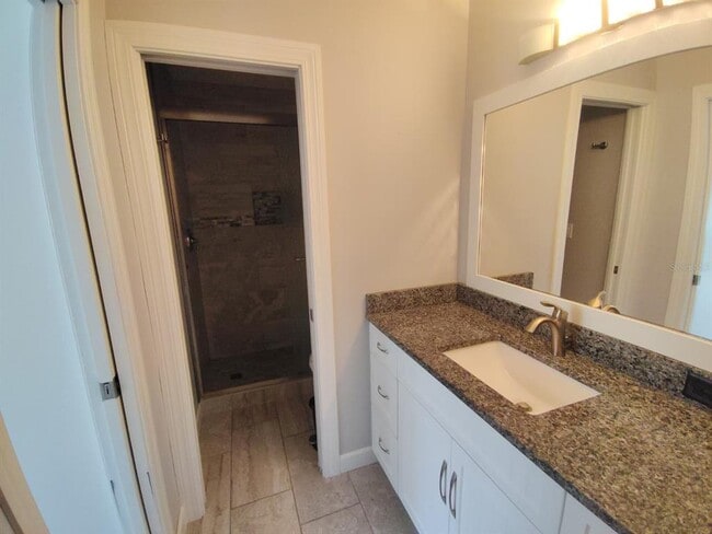 Building Photo - 453 Prestwick Pl