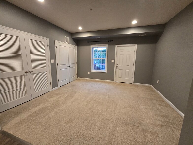 Living room - 4936 Nannie Helen Burroughs Ave NE