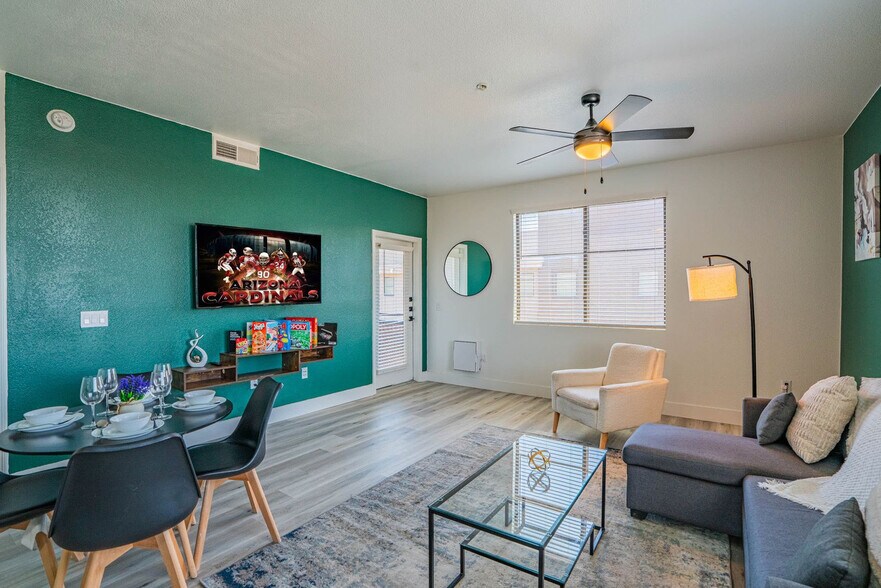 Building Photo - 6610 N 93rd Ave