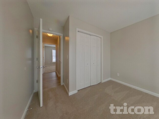 Building Photo - 65 Cricket Ct