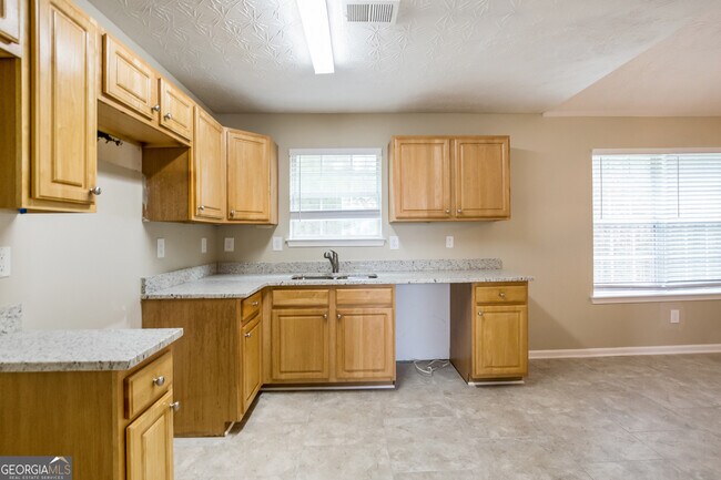 Building Photo - 3418 Newgold Ter