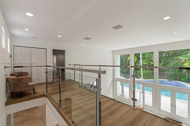 Building Photo - 1951 Secoffee St