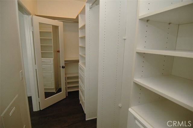 Building Photo - 225 Lockford