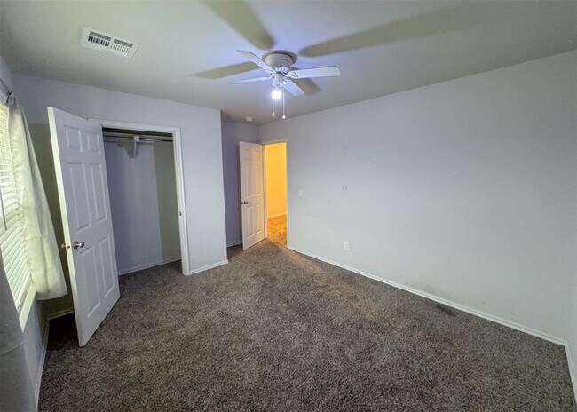 Building Photo - 1109 S Appaloosa Ln