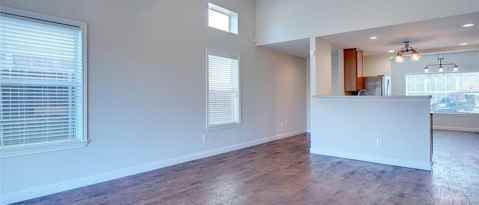 Building Photo - 160 Angus Dr