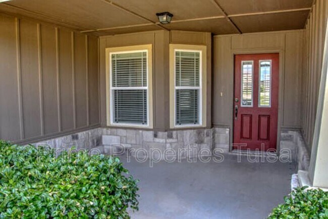 Building Photo - 13696 S 87th E Ave