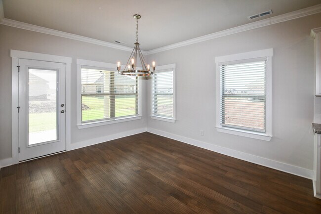 Building Photo - 148 Rosemary Ayers Dr