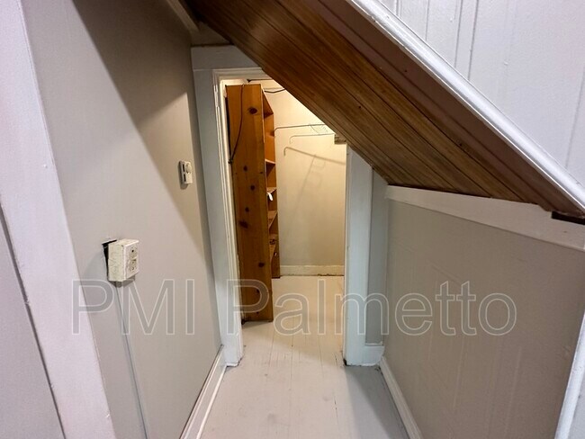 Building Photo - 1504 Argent Ct