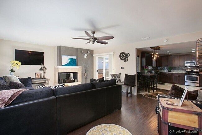 Building Photo - YOUR NEW HOME - IMPERIAL BEACH 3 bed / 2 bath Minutes to the beach!!