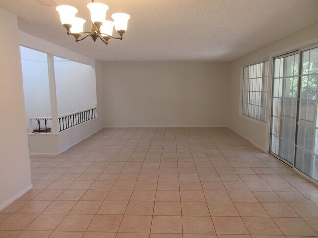 Building Photo - Duggan Property Management, Inc presents, Gorgeous home in Porter Ranch On Braemore Rd.