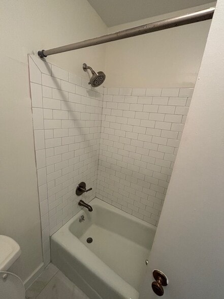 Master Shower - 510 Basswood Ave