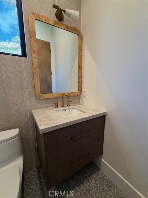 Building Photo - 33201 Cuthbert Rd