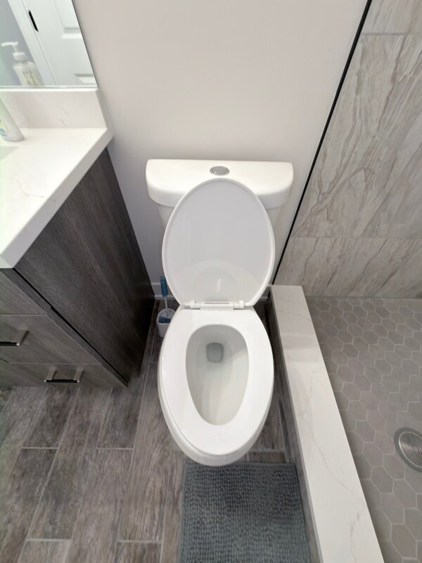 Building Photo - 6530 S Champlain Ave