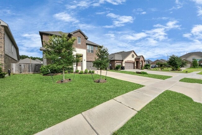 Building Photo - 6331 Cambrai Wood Ln