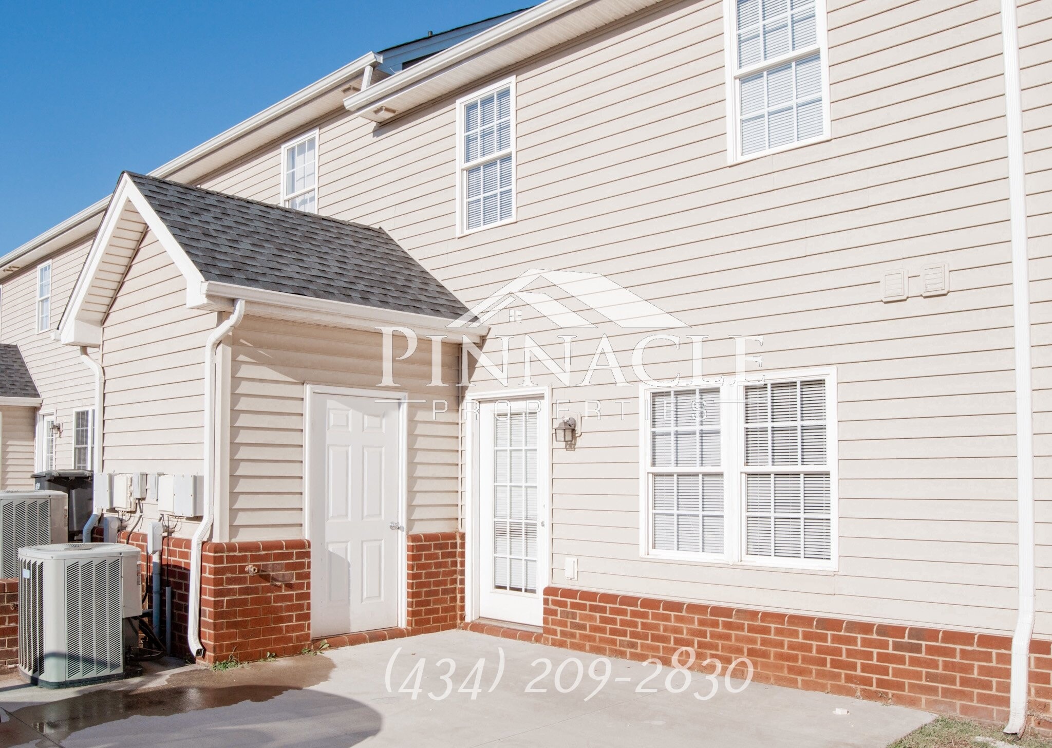 Building Photo - 104 Colonnade St