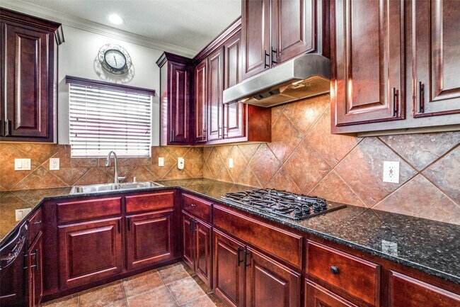 Building Photo - 5935 Turtle Beach Ln