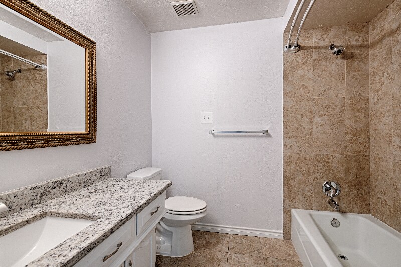 Building Photo - 2320 Kidwell Cir