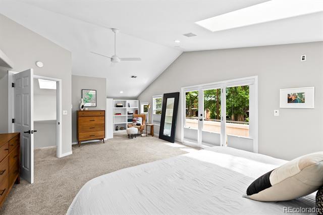 Building Photo - 1065 S Race St