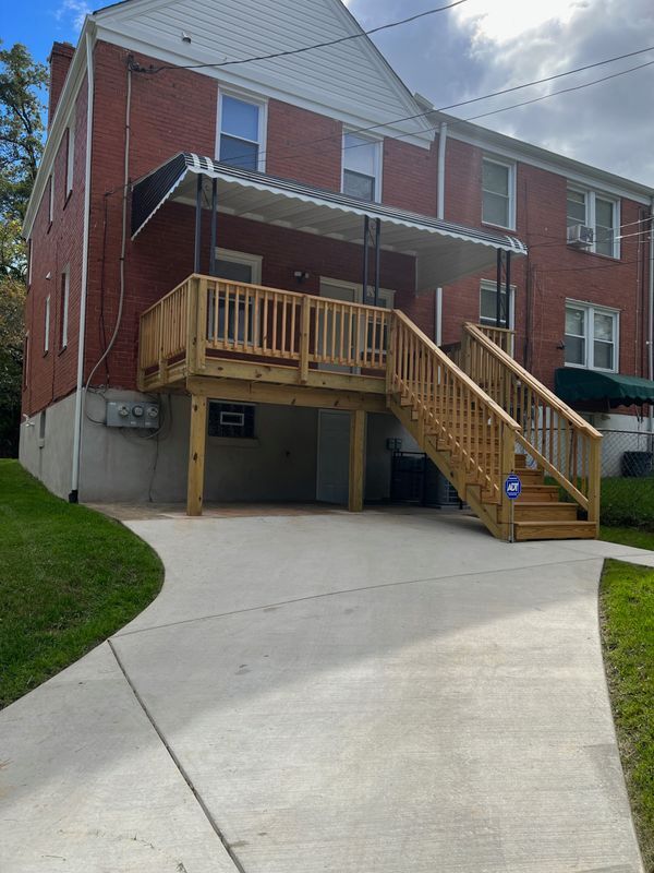 Building Photo - 4064 Edgewood Rd