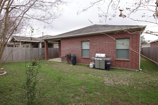 Building Photo - 23814 N Newport Bend