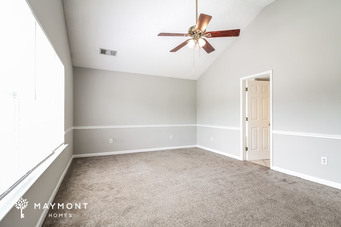 Building Photo - 2 Bottesford Ct