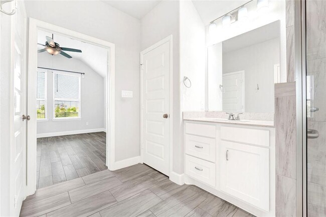 Building Photo - 2530 Alder Wood Ln