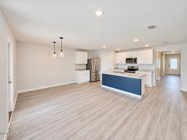 Building Photo - 6585 Slabinski Ln