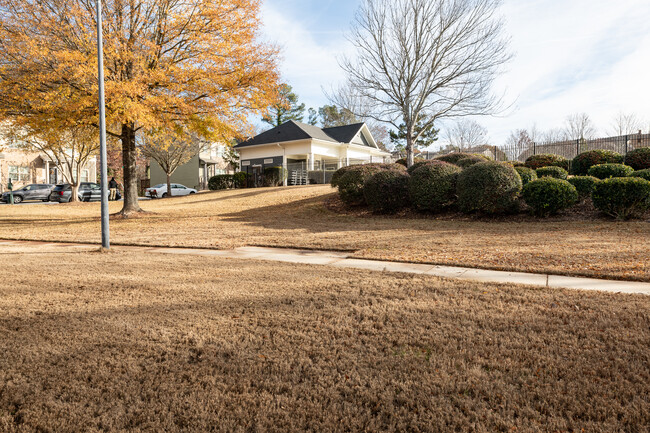 Building Photo - 2037 Bayrose Cir