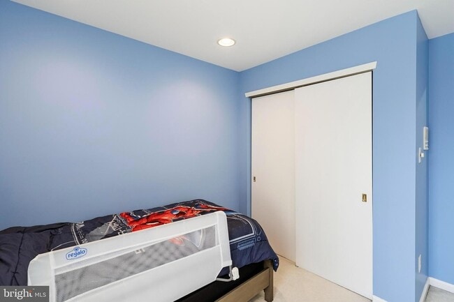 Building Photo - 32 Pebble Beach Ln