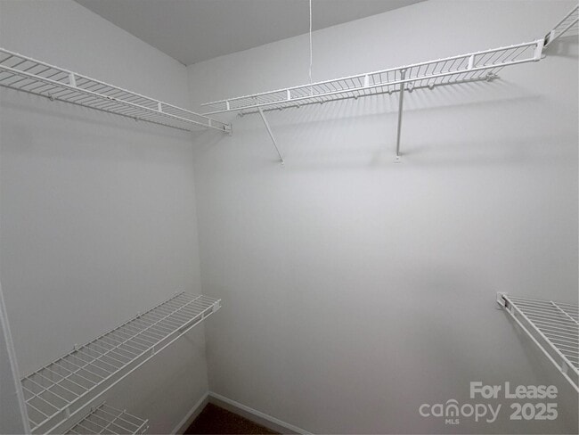 Building Photo - 2825 Edwin Jones Dr