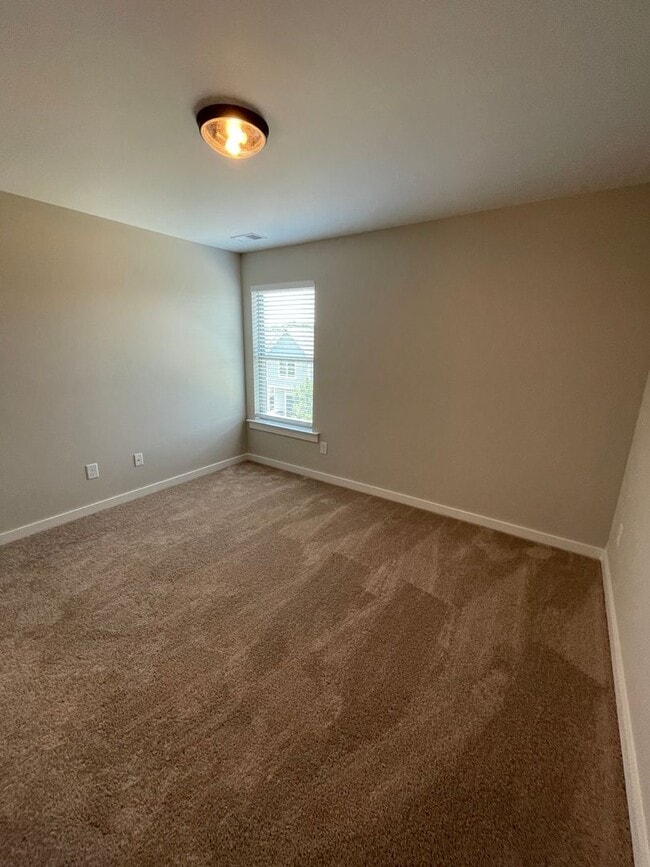 Building Photo - Home for Rent in Calera, AL!!! View with 48 Hours Notice!