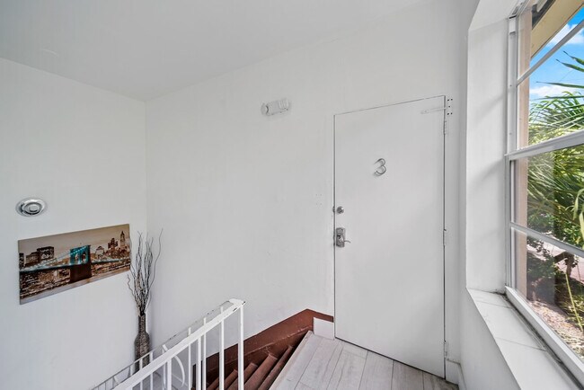 Building Photo - 1470 16th St