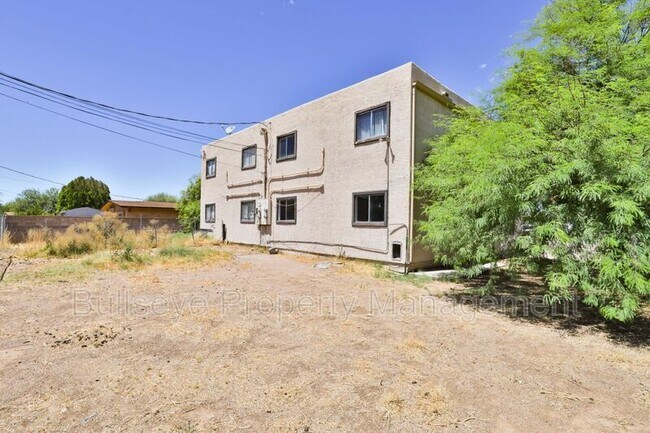 Building Photo - 1417 E Southern Ave