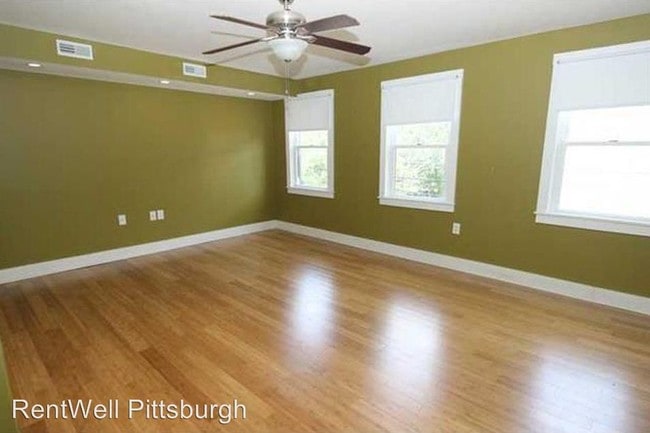 Building Photo - 1712 Fox Way