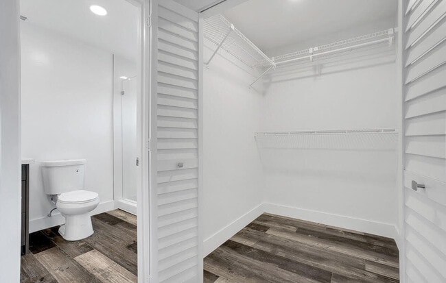 Building Photo - 4143 Palm Bay Cir